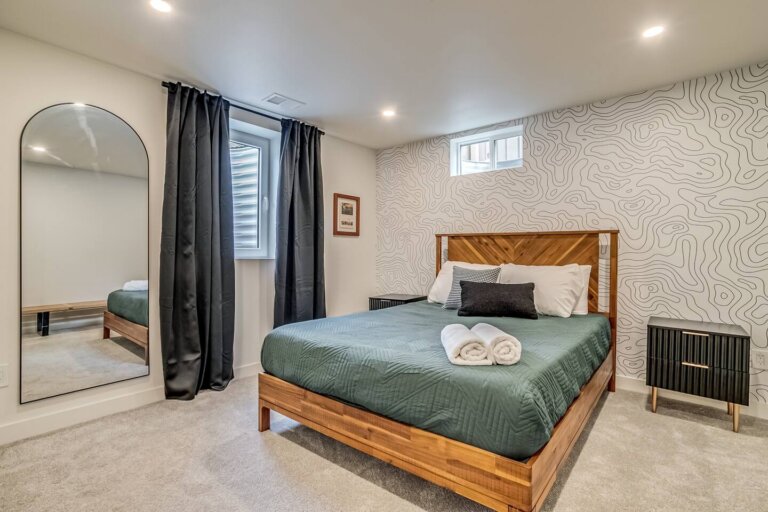 Modern Family Retreat32